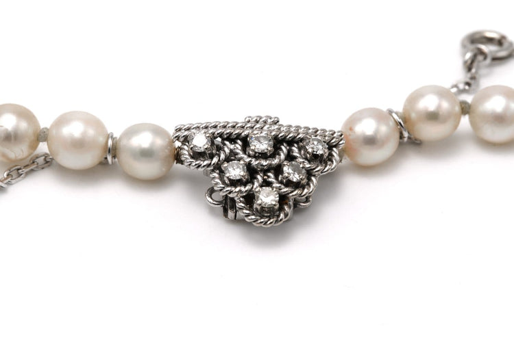 Collier Collier de perles années 50 en or blanc 18 carats serti de diamants 58 Facettes B850