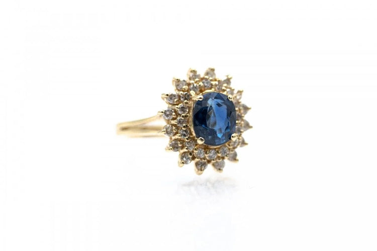 Bague 51 Bague avec saphir et diamants en or jaune 14 carats 58 Facettes 11772