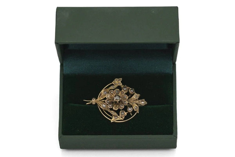 Broche Broche ancienne en or jaune et diamants 58 Facettes 9359V