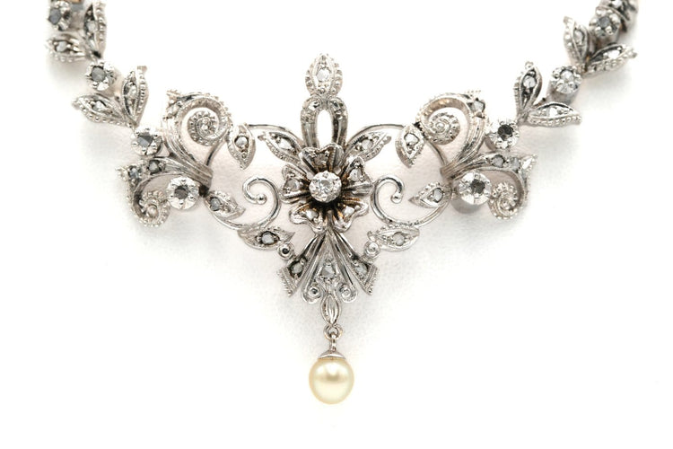 Collier Art nouveau - Collier pendentif en or jaune et blanc, diamants et perle 58 Facettes 23690