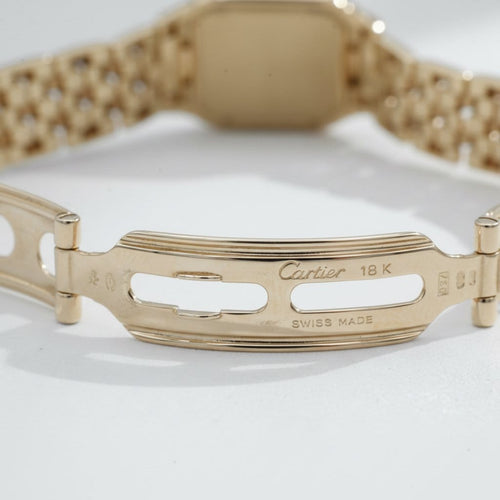 Montre Cartier Panthère - Montre petit modèle en or jaune et diamants 58 Facettes 1.0001329/1