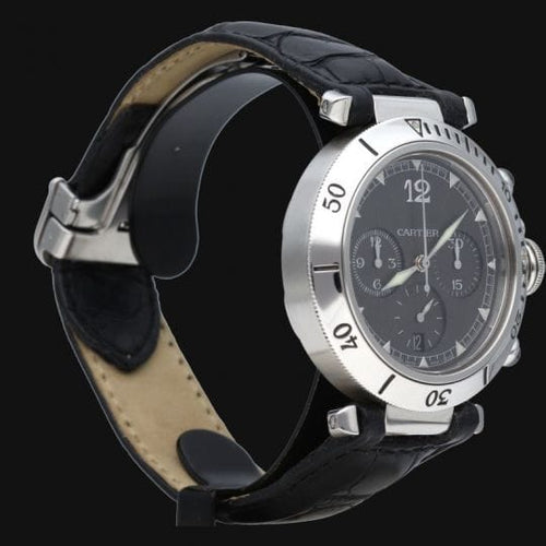 Montre Cartier Montre Pasha Chronograph 58 Facettes MT45786