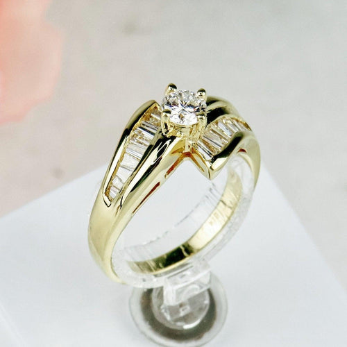 Bague 52.5 Bague halo - Solitaire en or jaune 18 carats et diamants 58 Facettes 2058