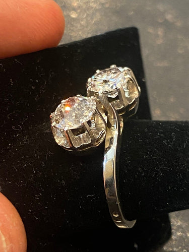 Bague 55 Bague toi et moi ancienne en or 18 carats et platine, diamants 2,90 ct 58 Facettes LP235