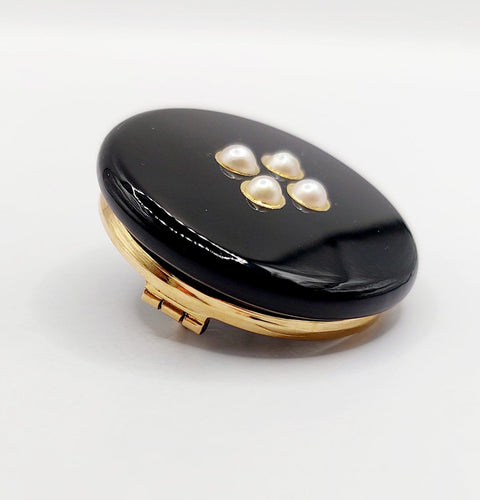 Broche Broche victorienne en or 18k avec onyx noir et perles (circa 1890) 58 Facettes A06985