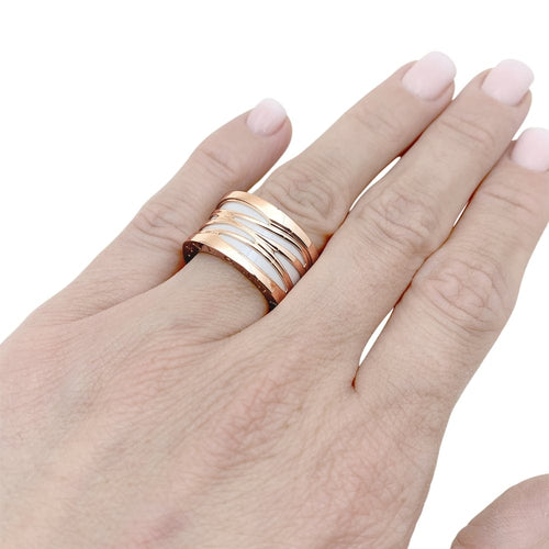 Bague 52 Bague Bulgari “B.Zero1 Zaha Hadid" en or rose et céramique blanche. 58 Facettes 35526