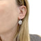 Boucles d'oreilles Boucles d'oreilles dormeuses, or blanc et diamants. 58 Facettes 35517