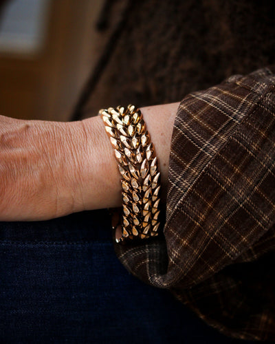 Bracelet Bracelet manchette en or rose 750 58 Facettes A12026