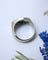 Bague 56.5 Bague Art déco style chevalière en or blanc, saphir et diamants 58 Facettes A12031