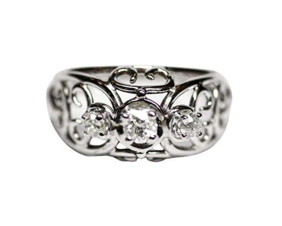 Bague 57 Bague dôme années 1950 en or blanc, platine et diamants 58 Facettes A12008