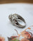 Bague 57 Bague dôme années 1950 en or blanc, platine et diamants 58 Facettes A12008
