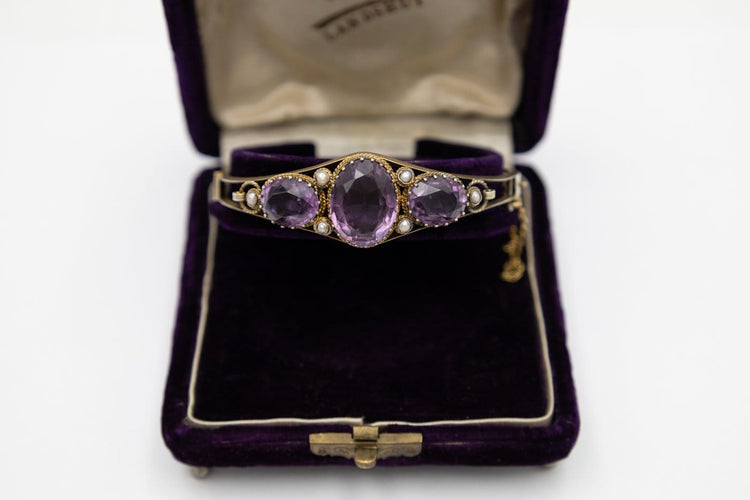 Bracelet Bracelet ancien rigide en or avec améthystes et perles naturelles 58 Facettes 11787