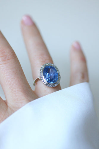 Bague 54 Bague Art déco saphir de Ceylan non chauffé 10,50 ct et diamants 58 Facettes