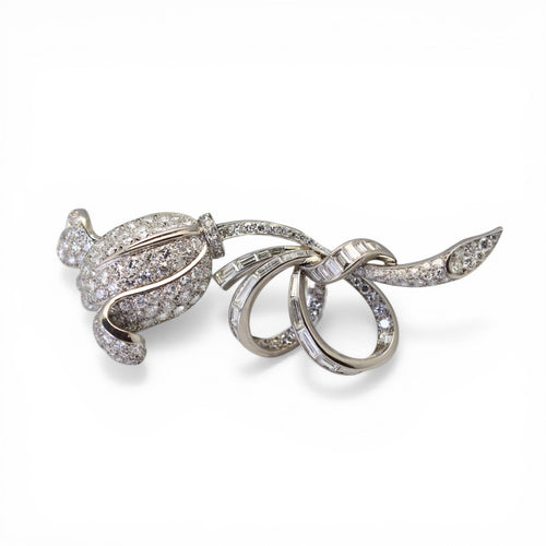 Broche Broche tulipe en platine et diamants 58 Facettes