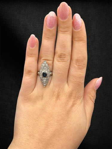 Bague 52 Bacio d’Oriente - Bague Figaró en or blanc, saphir et diamants 58 Facettes anello bacio d'oriente
