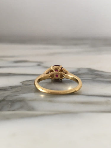 Bague 50.5 Bague vintage en or jaune 18K rubis et diamants 58 Facettes 255