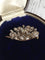 Broche Broche fleur ancienne en or rose 18K, argent et diamants 58 Facettes 256