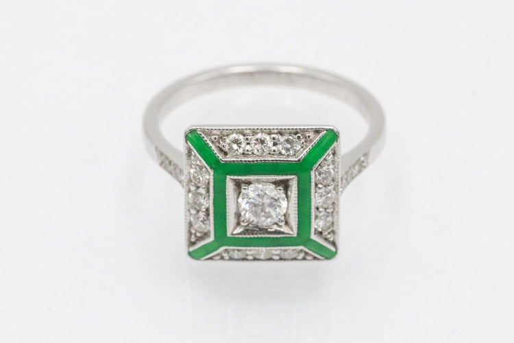 Bague 54 Bague en or blanc 750 avec diamants et émail vert 58 Facettes 12075
