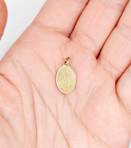 Pendentif Médaille Art nouveau Vierge Marie en or rose 18k 58 Facettes A07008