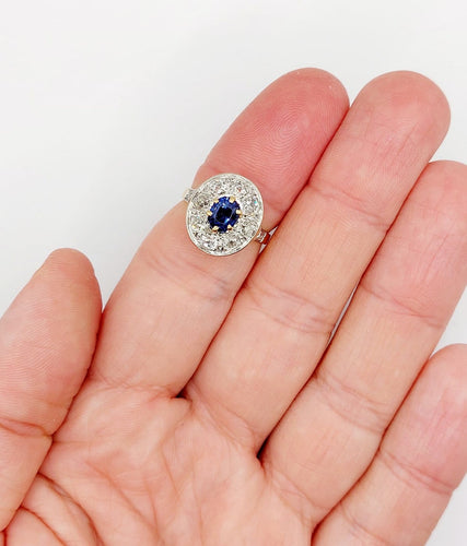 Bague 51.5 Bague pompadour Art déco en or 18k et platine, saphir et diamants 58 Facettes A07014