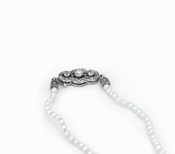 Collier Collier - 161 perles fines avec fermoir en or blanc 18 carats 58 Facettes Juvet