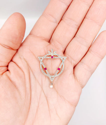 Pendentif Art déco - Pendentif en or 18k et platine, diamants, rubis et perle 58 Facettes A07029
