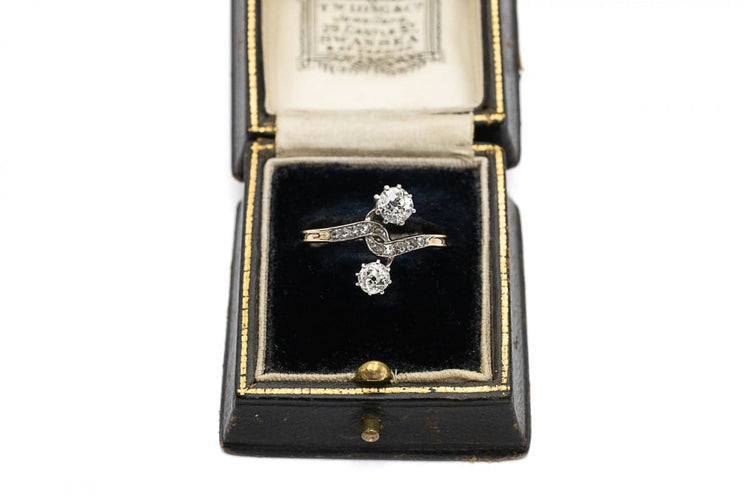 Bague 60 Bague toi et moi Art nouveau en or jaune et platine avec diamants 58 Facettes 11081