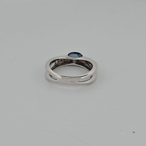 Bague 54 Bague saphir de Ceylan en or blanc 18 carats et diamants 58 Facettes RV CREATION - 2820023