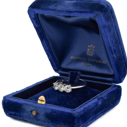 Bague 54 Bague trilogy en or blanc 18 carats et diamants taille brillant 58 Facettes AN69 (00049)