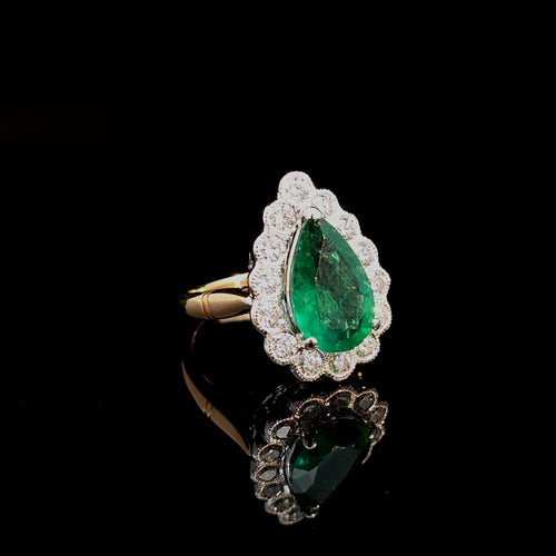 Bague 58 Bague entourage - Émeraude poire 4 ct et diamants en or jaune 58 Facettes UN-0643