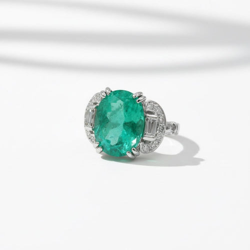 Bague 50 Bague en or blanc 18 carats à émeraude de Colombie 5,12 ct et diamants 58 Facettes 1.0001333/3