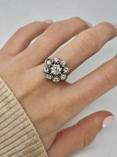 Bague 53 Bague en or blanc 18K sertie de diamants 2,1 ct 58 Facettes 1853