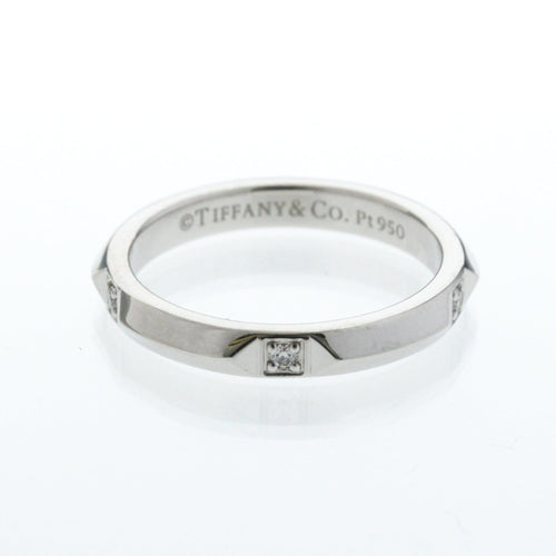 Bague 50 Tiffany & Co. True Band - Bague en platine avec 5 diamants 58 Facettes ikcm17f4gg