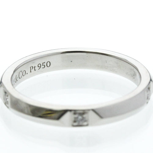 Bague 50 Tiffany & Co. True Band - Bague en platine avec 5 diamants 58 Facettes ikcm17f4gg