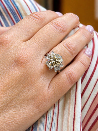 Bague 53 Bague en or blanc 18 carats sertie de diamants naturels 58 Facettes Dj