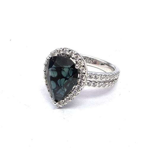 Bague 54 Bague en or blanc avec saphir poire et diamants 58 Facettes 274/26 A
