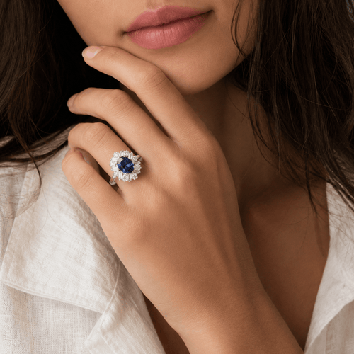 Bague 58 Bague cocktail années 70 en or blanc 18 carats saphir et diamants 58 Facettes 1.0001357/1