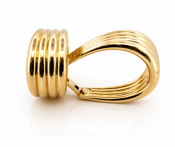 Boucles d'oreilles Boucheron - Boucles d’oreilles vintage en or jaune 18 carats 58 Facettes Bou
