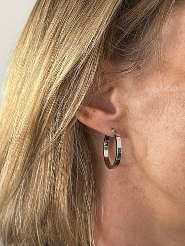 Boucles d'oreilles Boucles d'oreilles créoles en or Blanc 18 carats 58 Facettes 47