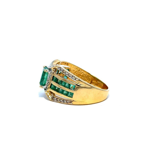 Bague 59 Green Splendor - Bague en or jaune 18k avec émeraudes colombiennes et diamants 58 Facettes 50448