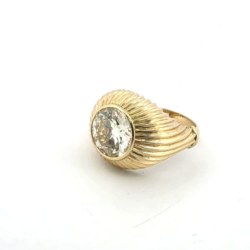 Bague 52 Bague années 1970 - Diamant taille old mine en or jaune 18 ct 58 Facettes 294/26 G
