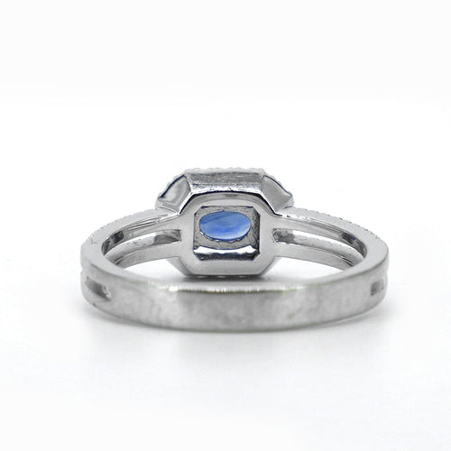 Bague 55 Bague en or blanc 18 carats avec saphir et diamants 58 Facettes Bague 144/1
