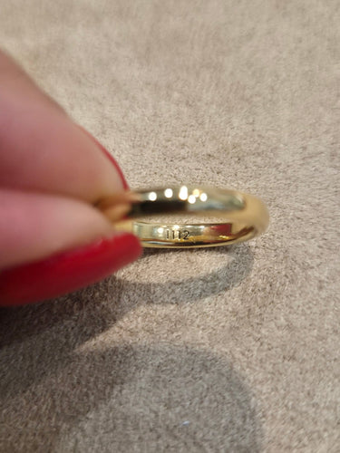 Bague 50 Alliance - Bague demi-jonc bombée en or jaune 18k 58 Facettes STBO95