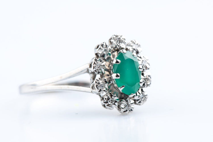 Bague 57 Bague choux en or blanc 18K avec émeraude et diamants 58 Facettes BGEMVDOC716-107