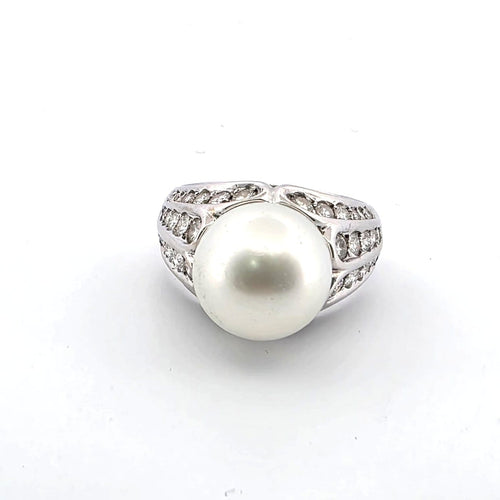 Bague 51 Bague en or blanc 18 ct avec perle et diamants 58 Facettes 81/26 C SHD 31/26