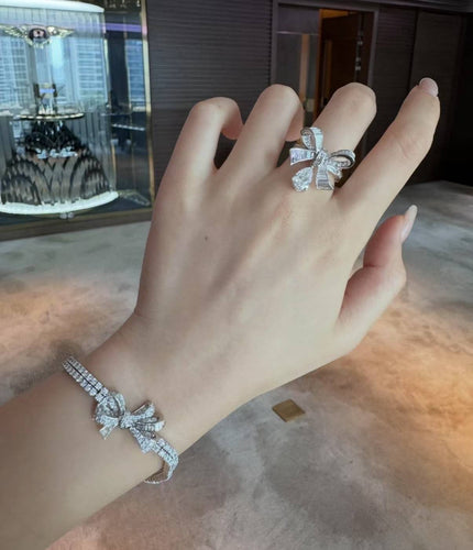 Bague 52 Graff Tilda's Bow - Bague en or 750 avec diamant 0,7 ct 58 Facettes Jnci07