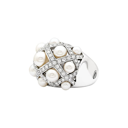 Bague 51 Bague CHANEL, "Baroque", or blanc, diamants. 58 Facettes 35626