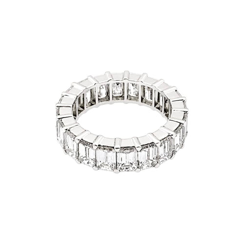 Bague 50 Bague alliance tour complet en or blanc, diamants taille émeraude. 58 Facettes 35555