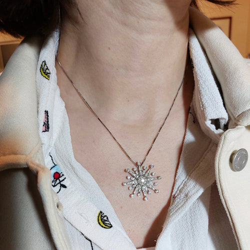 Collier Collier - Pendentif étoile en or blanc 18 kt et diamants 0,78 ct 58 Facettes G3935