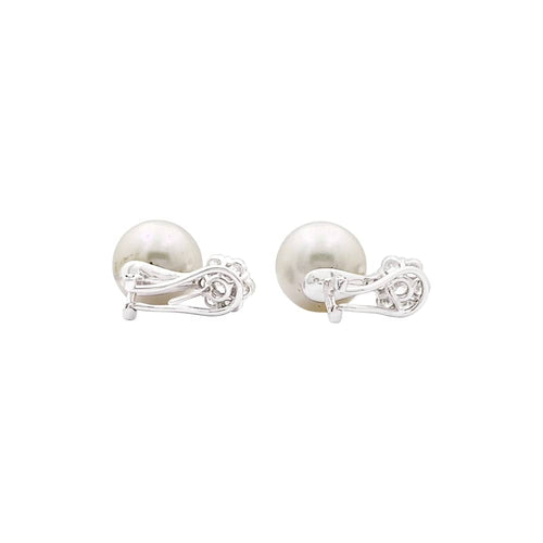 Boucles d'oreilles Boucles d'oreilles perles et diamants. 58 Facettes 35541